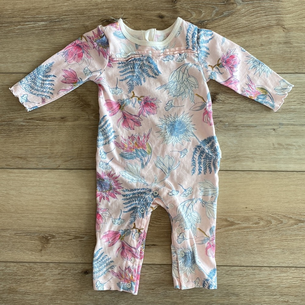 Burt’s Bees Baby onesie, 3-6 month